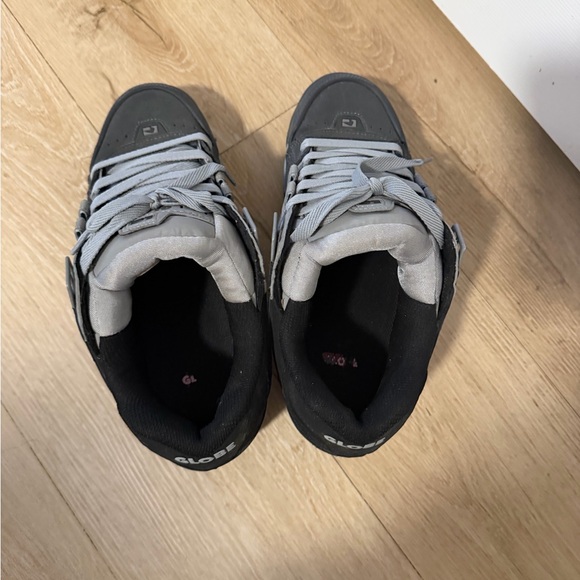 Globe Men's Sneakers in Gray and Black - Picture 5 of 8